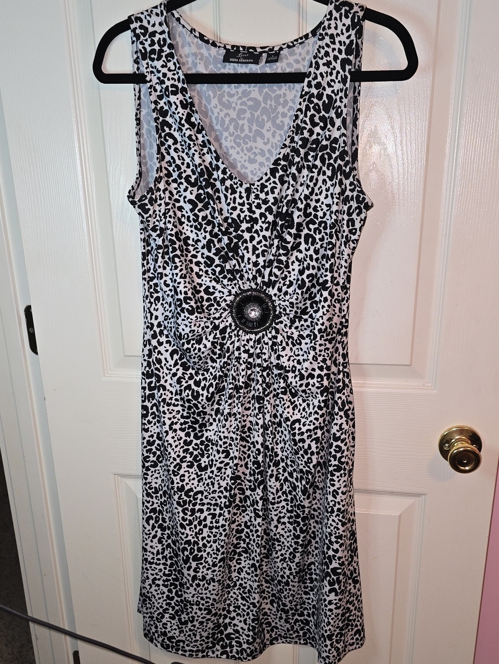 Nina Leonard Black & White Animal Print V-Neck Midi Dress with Center Jewel
